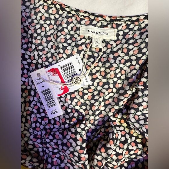 MAX STUDIO Black pink white floral print surplice tie waist top size L - Picture 9 of 13